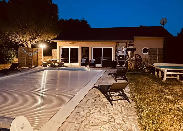 La Perroquet Villa *